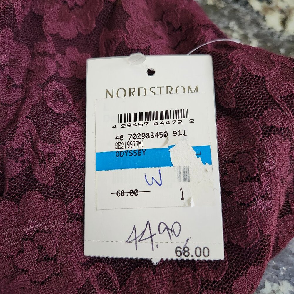 NWT - SEMANTIKs Stretch Lace Tank Top - Picture 7 of 9
